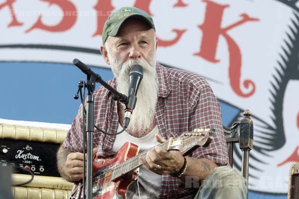 SEASICK STEVE - 2015-07-04 - BELFORT - Presqu'ile du Malsaucy - 